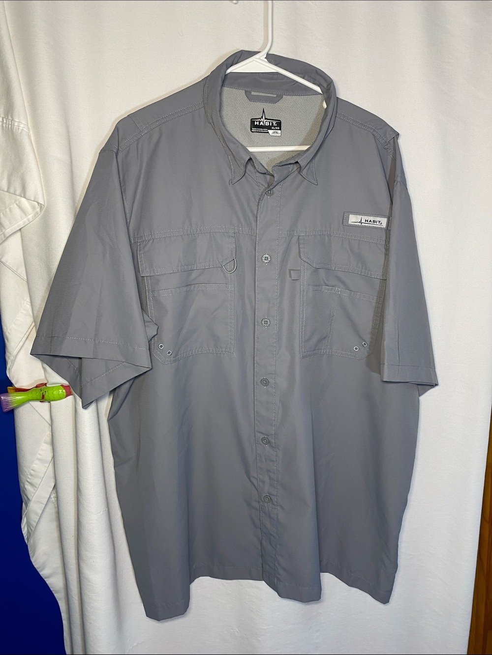 Habit Button Down Mens Sharkskin Shirt Size XL EUC